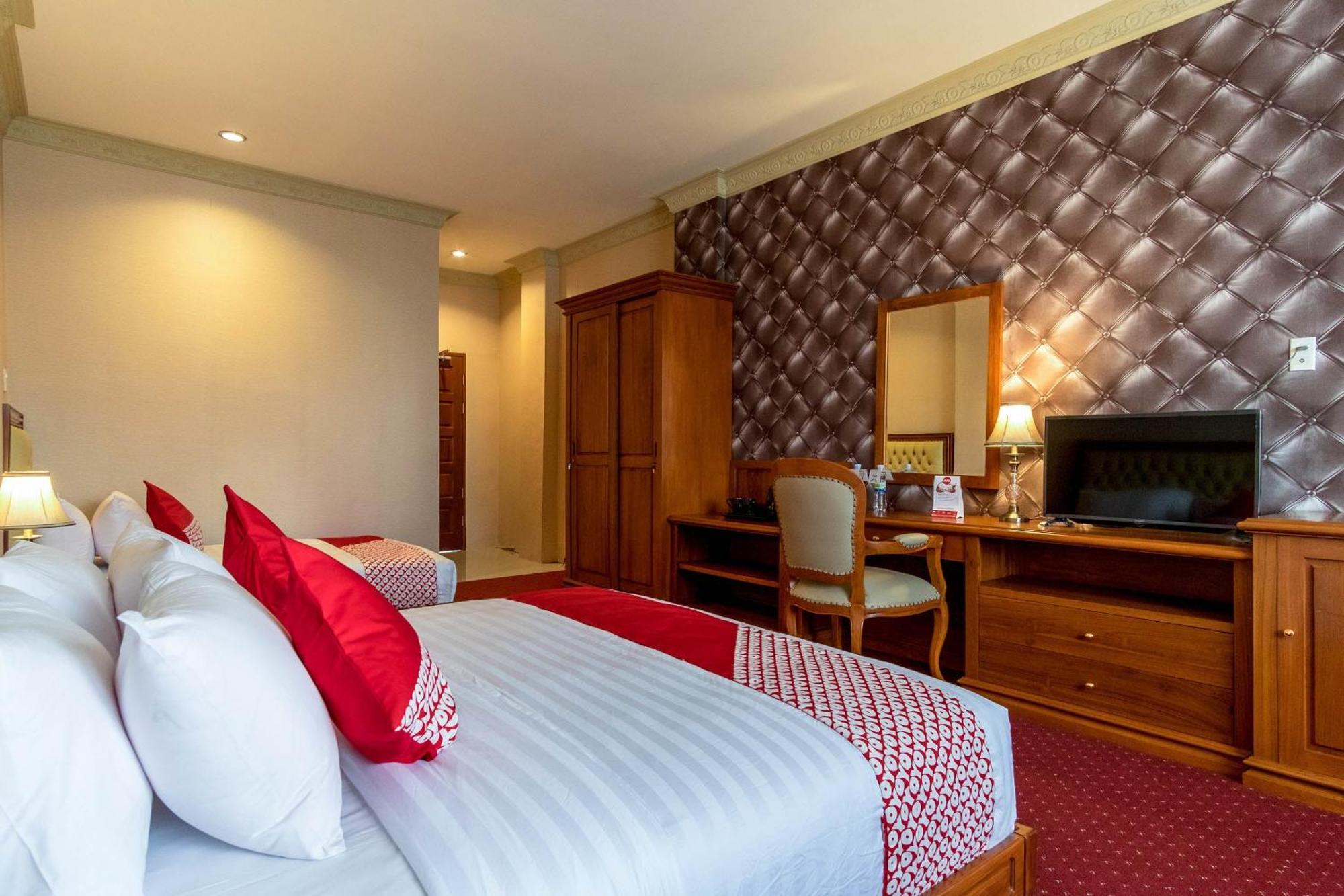 Hotel Super Oyo Capital O 293 Mutiara Hijau Syariah 3*
